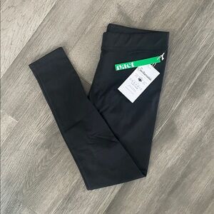 Pact Black Women’s Leggings organic cotton